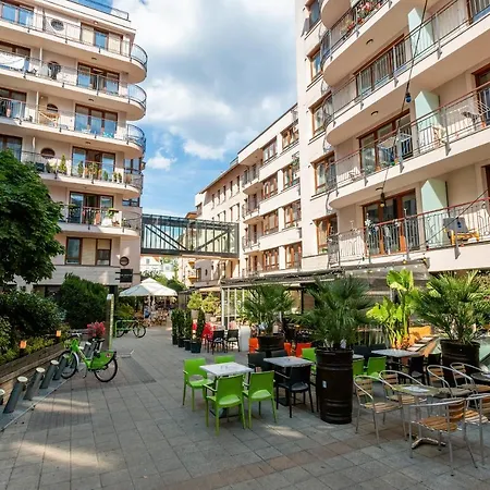 Spacious & Stylish In Downtown * Boedapest