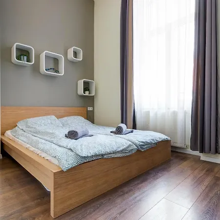 Spacious & Stylish In Downtown Апартаменты *