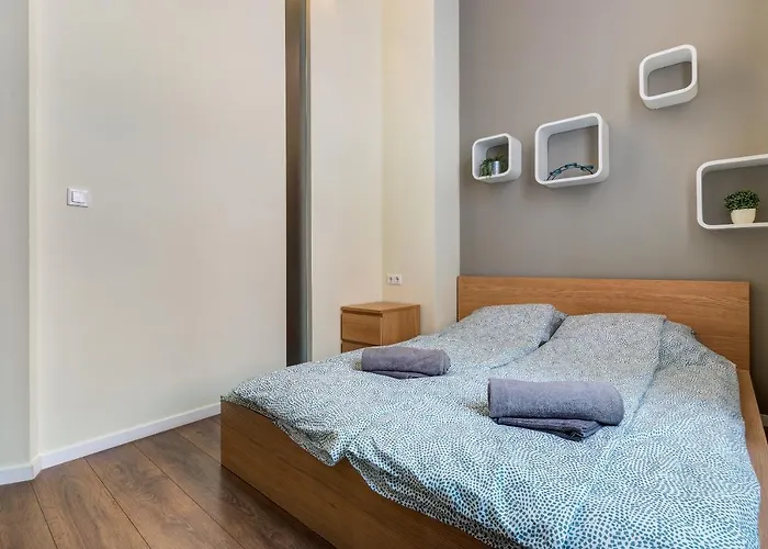 Spacious & Stylish In Downtown Lejlighed