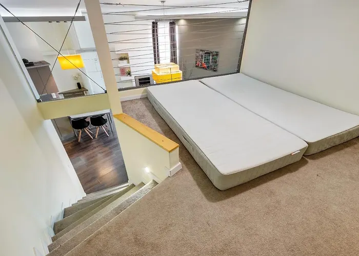 Spacious & Stylish In Downtown * Budapest