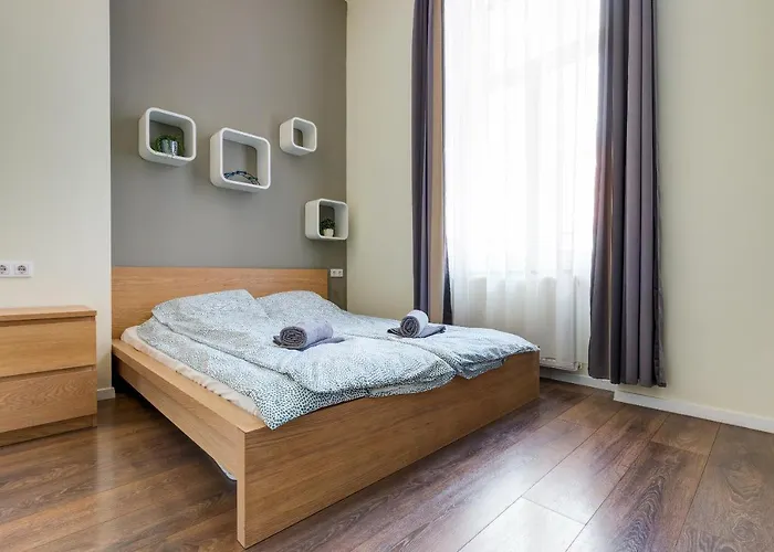 Spacious & Stylish In Downtown Lejlighed *